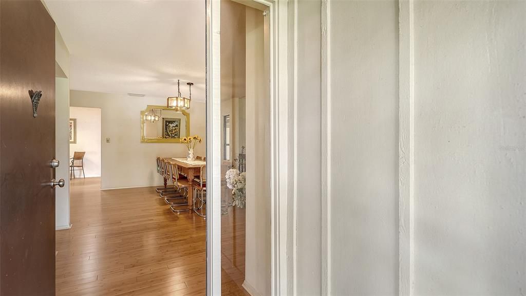 Active With Contract: $215,000 (3 beds, 2 baths, 1679 Square Feet)