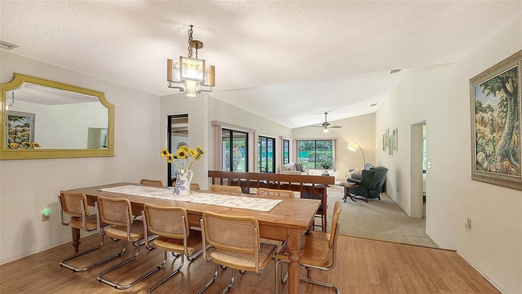 Active With Contract: $215,000 (3 beds, 2 baths, 1679 Square Feet)