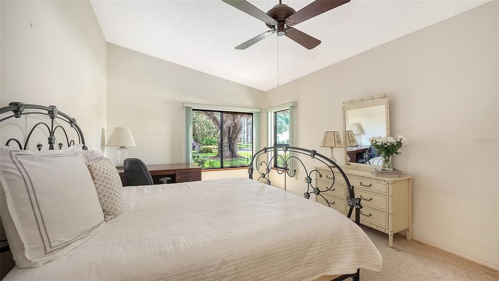 Active With Contract: $215,000 (3 beds, 2 baths, 1679 Square Feet)