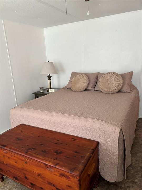 For Sale: $179,900 (3 beds, 2 baths, 1216 Square Feet)
