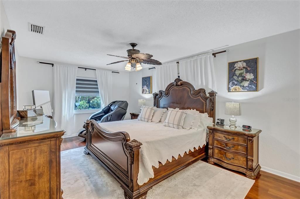 For Sale: $589,000 (3 beds, 2 baths, 1608 Square Feet)
