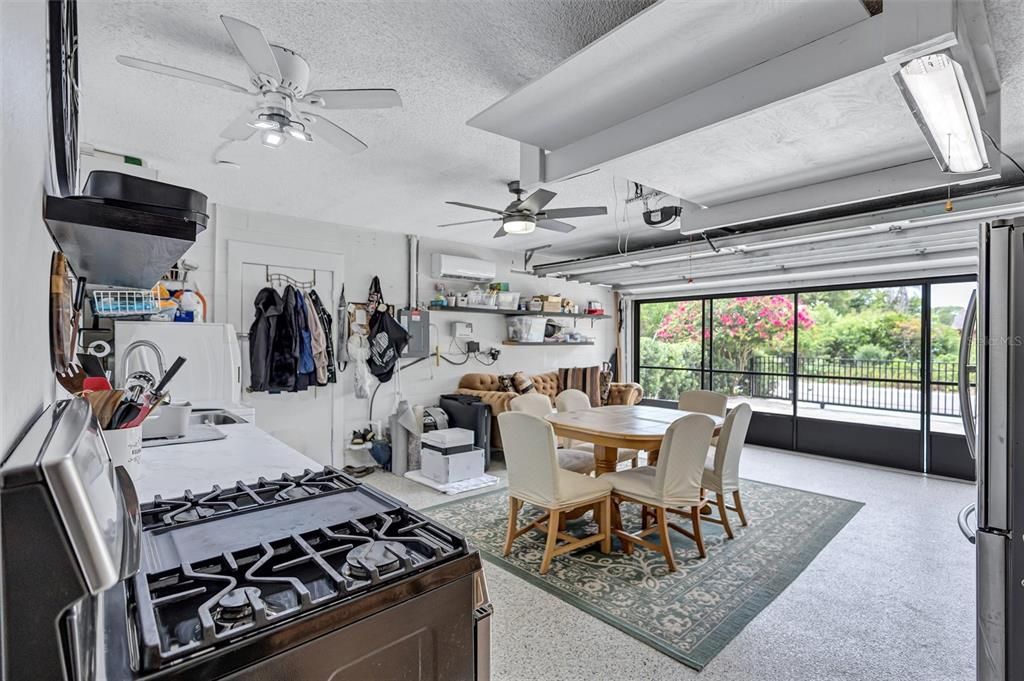 For Sale: $589,000 (3 beds, 2 baths, 1608 Square Feet)