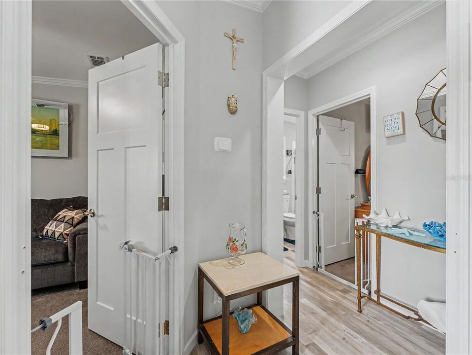 На продажу: $329,900 (3 спален, 2 ванн, 1425 Квадратных фут)