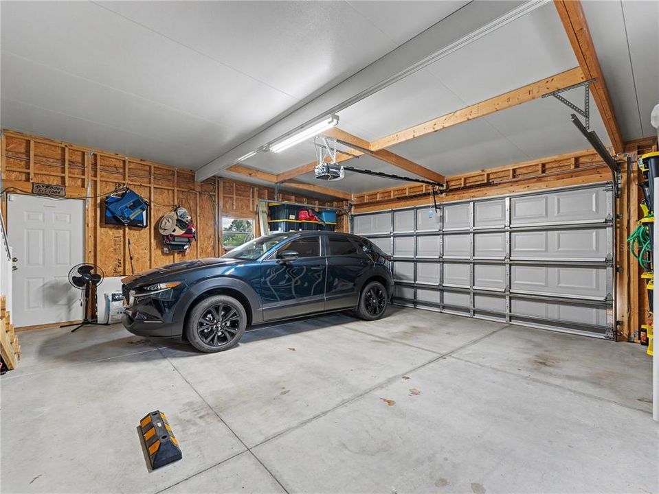 На продажу: $329,900 (3 спален, 2 ванн, 1425 Квадратных фут)