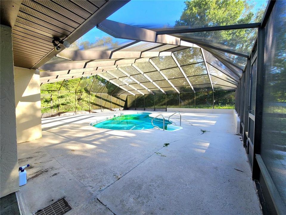 En Venta: $329,000 (3 camas, 2 baños, 1809 Pies cuadrados)