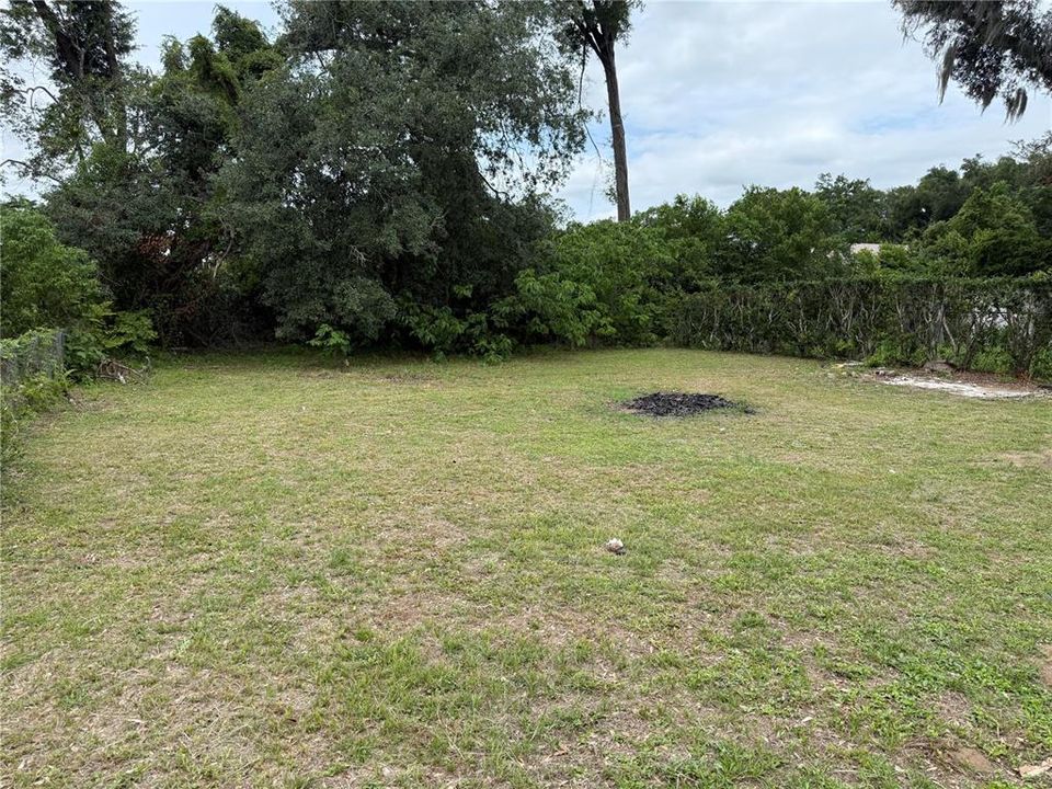 For Sale: $249,500 (2 beds, 2 baths, 1123 Square Feet)
