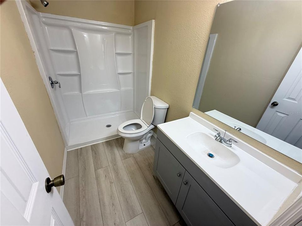 For Sale: $249,500 (2 beds, 2 baths, 1123 Square Feet)