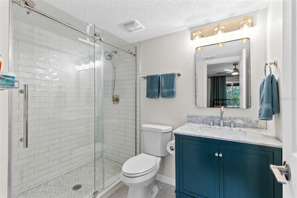 For Sale: $229,900 (2 beds, 2 baths, 1143 Square Feet)