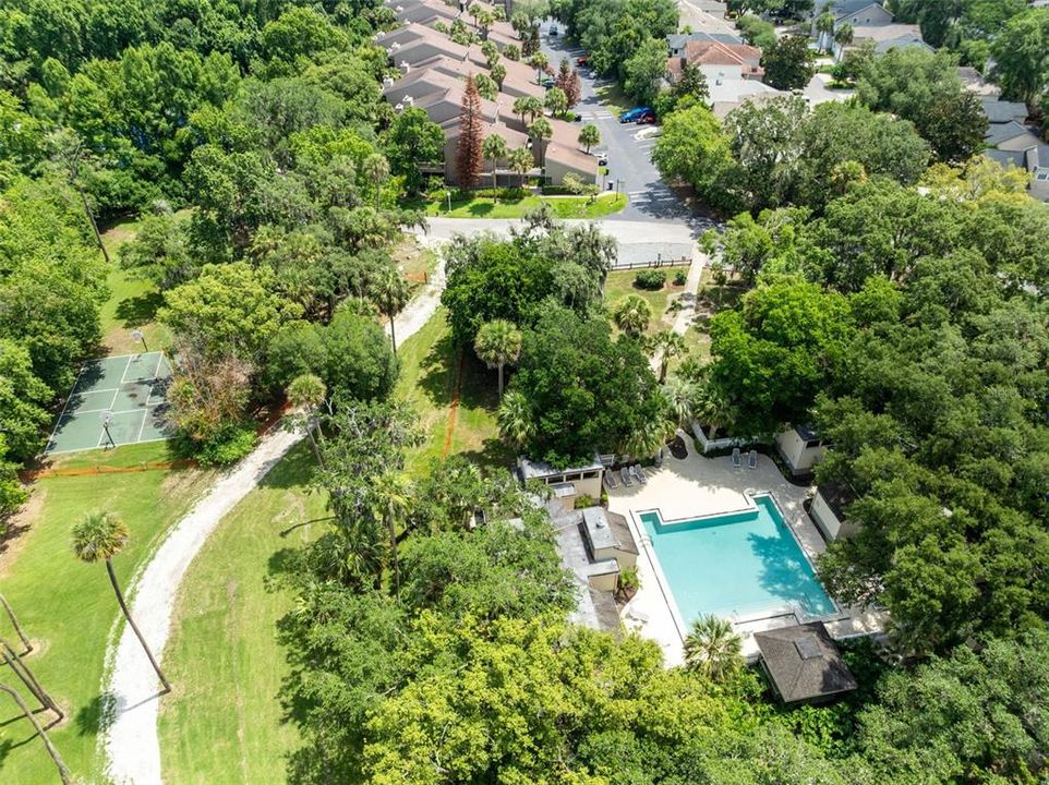 For Sale: $229,900 (2 beds, 2 baths, 1143 Square Feet)