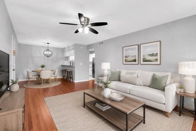 For Sale: $196,900 (2 beds, 2 baths, 964 Square Feet)