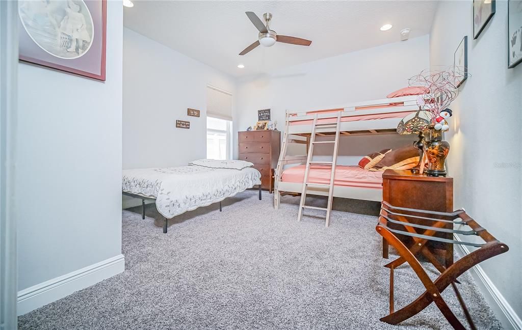 For Sale: $795,000 (4 beds, 4 baths, 2921 Square Feet)