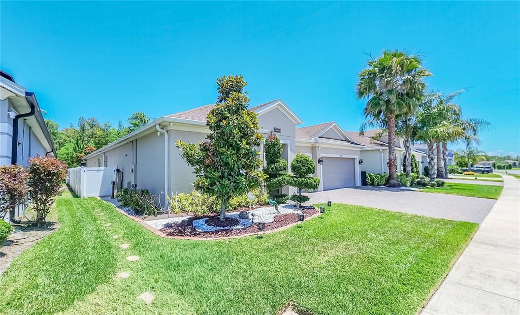 For Sale: $795,000 (4 beds, 4 baths, 2921 Square Feet)