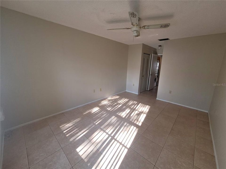 For Rent: $1,375 (2 beds, 2 baths, 1008 Square Feet)