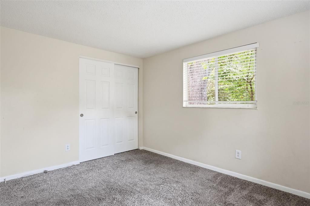 For Sale: $239,900 (3 beds, 1 baths, 1002 Square Feet)