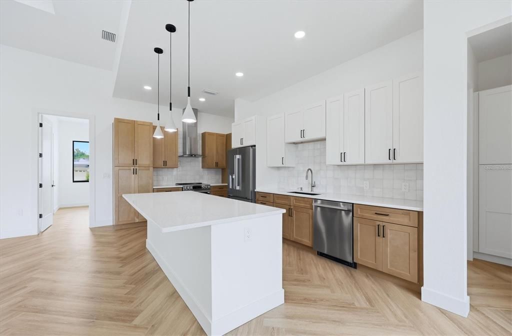 For Sale: $445,000 (4 beds, 2 baths, 1834 Square Feet)