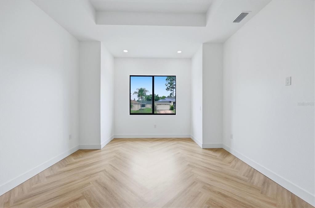 For Sale: $445,000 (4 beds, 2 baths, 1834 Square Feet)