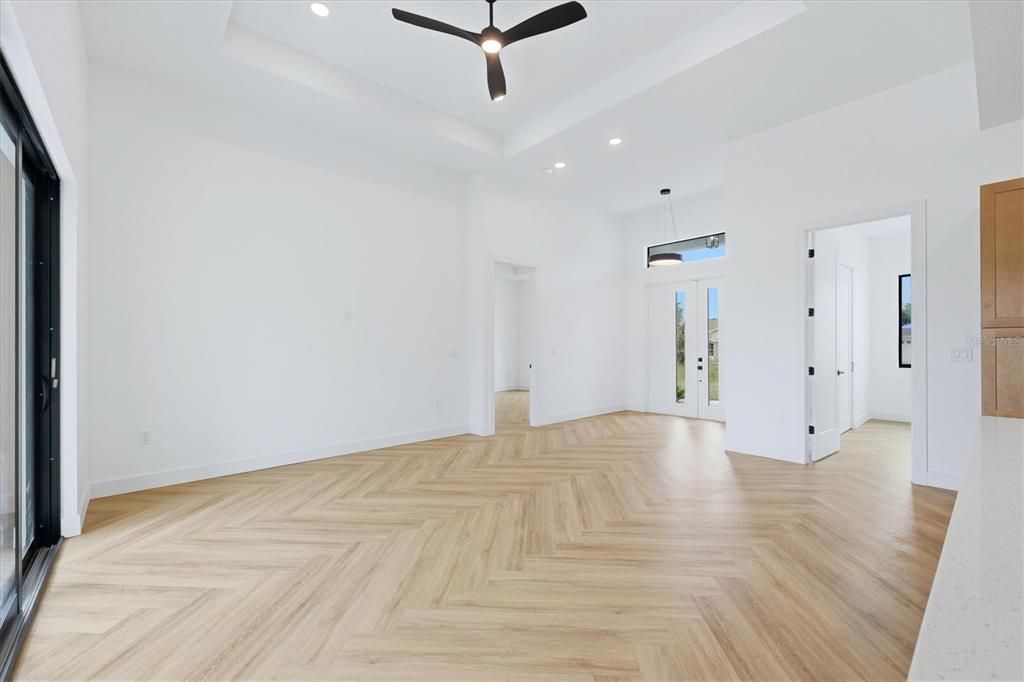 For Sale: $445,000 (4 beds, 2 baths, 1834 Square Feet)