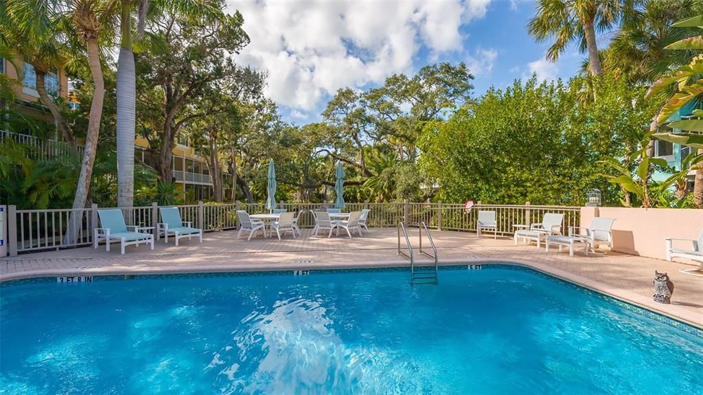 For Sale: $1,349,000 (3 beds, 3 baths, 2691 Square Feet)