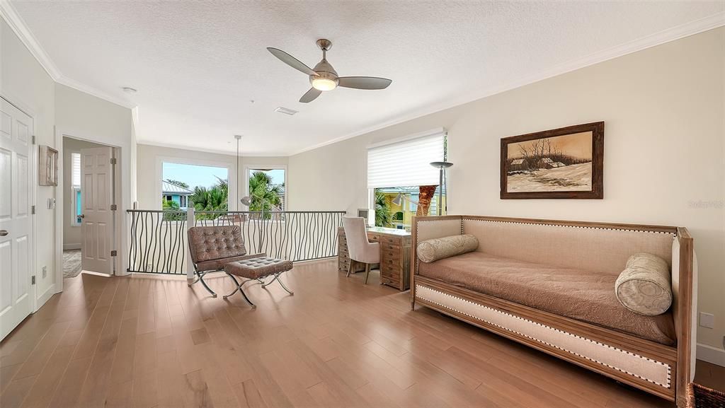 For Sale: $1,349,000 (3 beds, 3 baths, 2691 Square Feet)