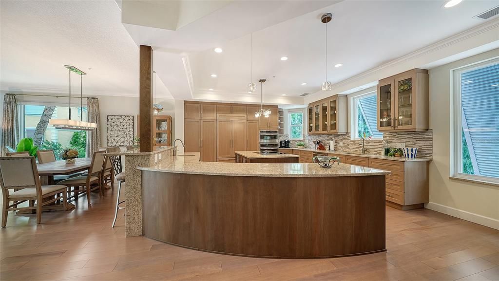 For Sale: $1,349,000 (3 beds, 3 baths, 2691 Square Feet)
