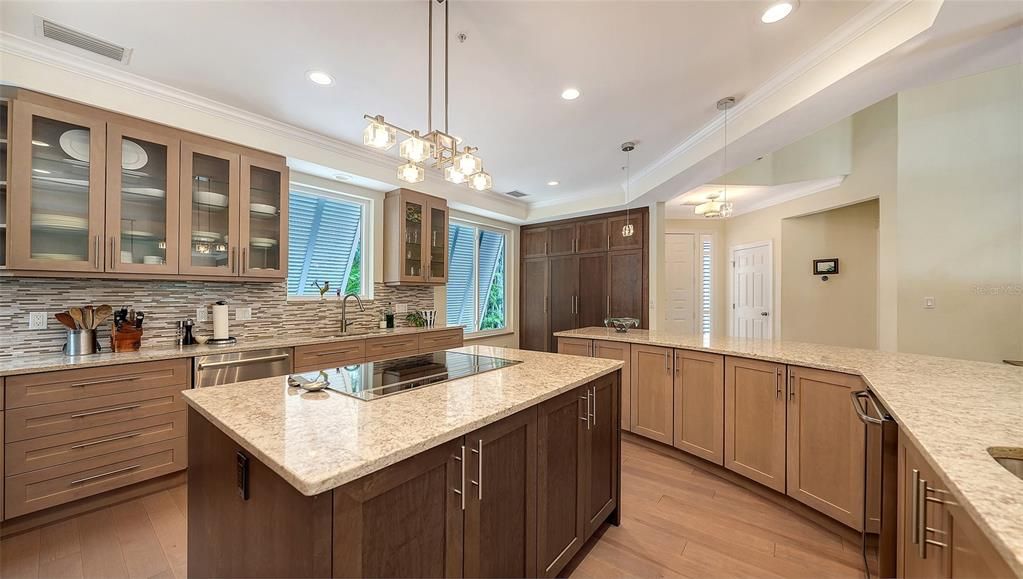 For Sale: $1,349,000 (3 beds, 3 baths, 2691 Square Feet)