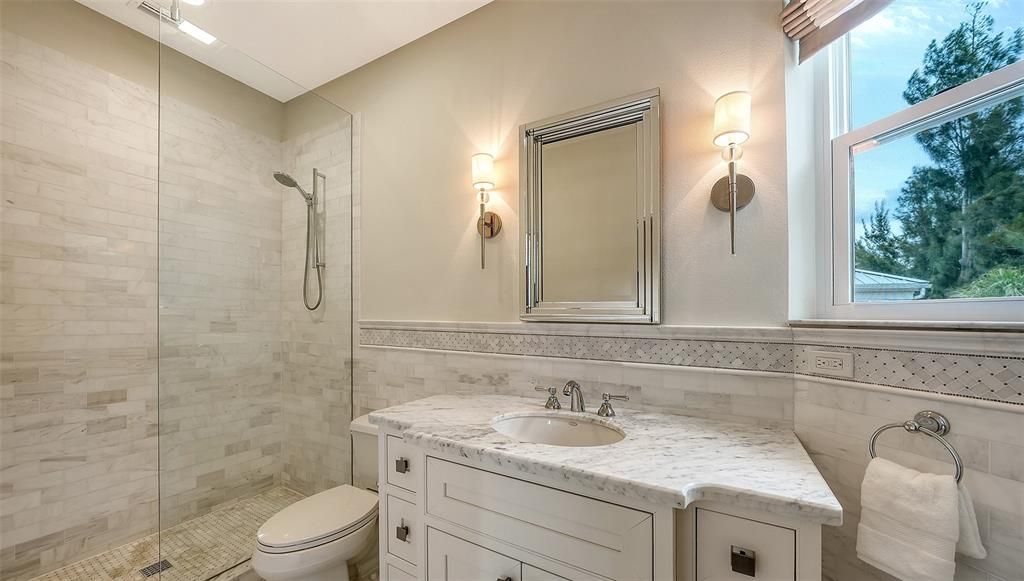 For Sale: $1,349,000 (3 beds, 3 baths, 2691 Square Feet)
