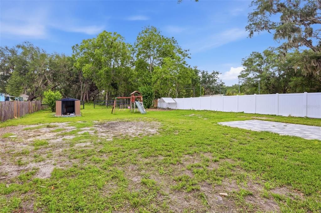 For Sale: $289,000 (3 beds, 2 baths, 1204 Square Feet)