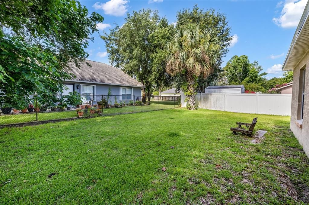 For Sale: $310,000 (4 beds, 2 baths, 1941 Square Feet)