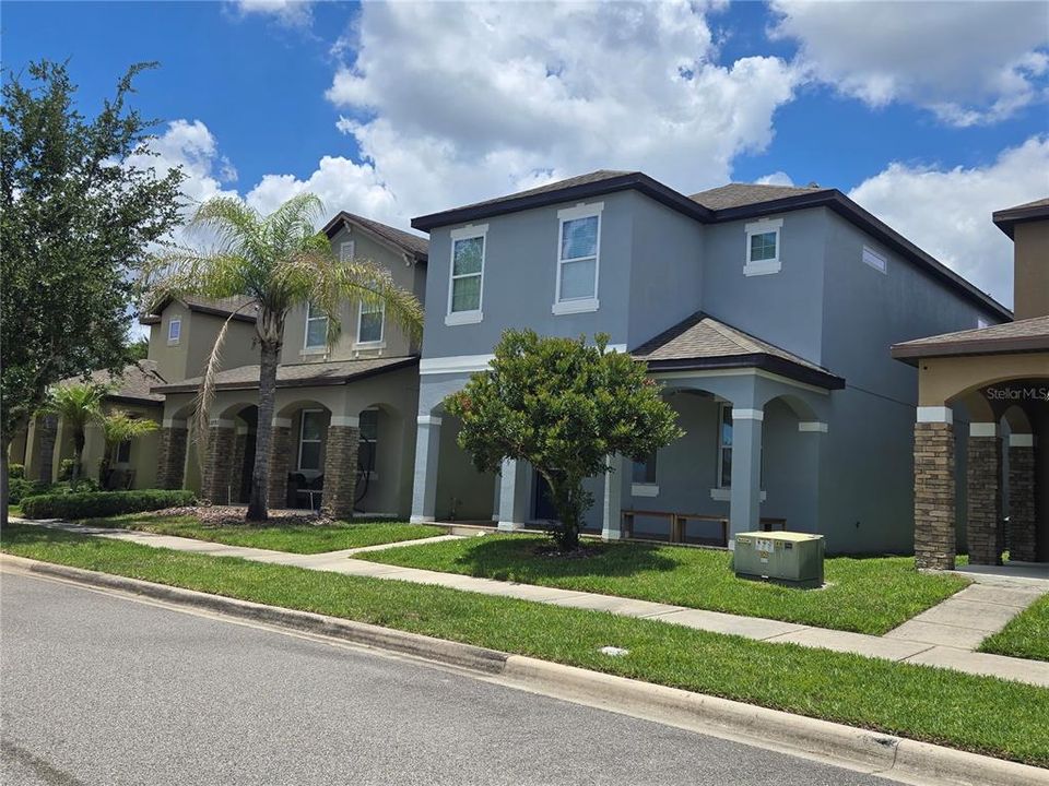 For Sale: $625,000 (4 beds, 2 baths, 2236 Square Feet)
