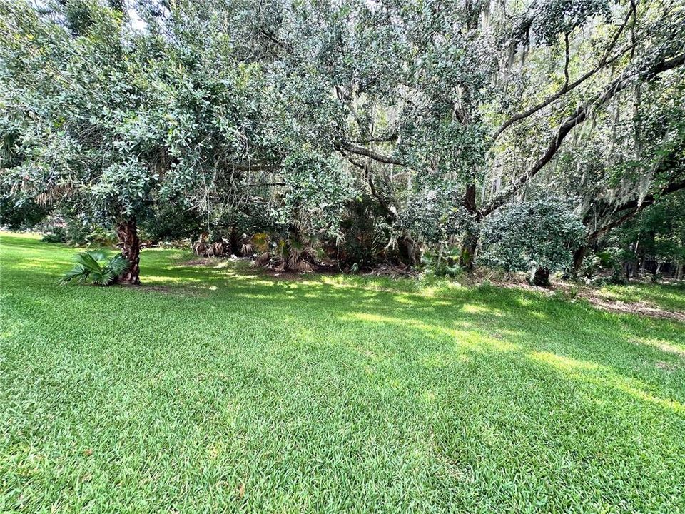 For Sale: $425,000 (3 beds, 2 baths, 2058 Square Feet)