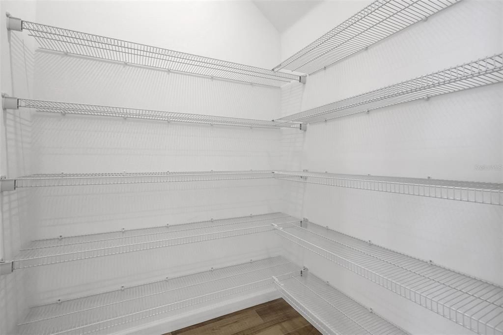 На продажу: $579,990 (3 спален, 2 ванн, 2078 Квадратных фут)