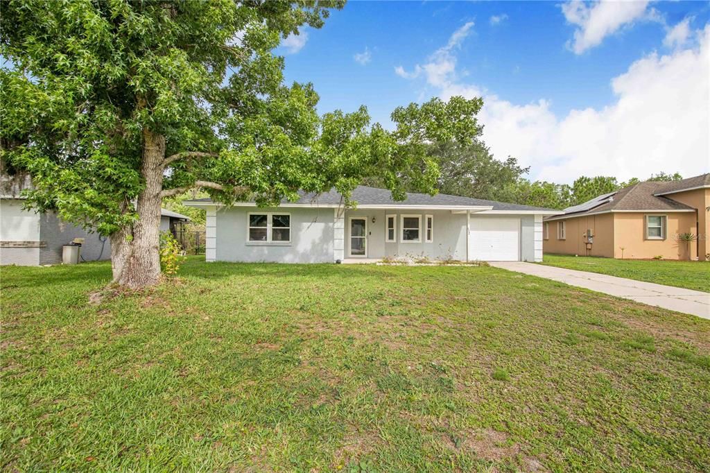 For Sale: $239,000 (2 beds, 2 baths, 1082 Square Feet)