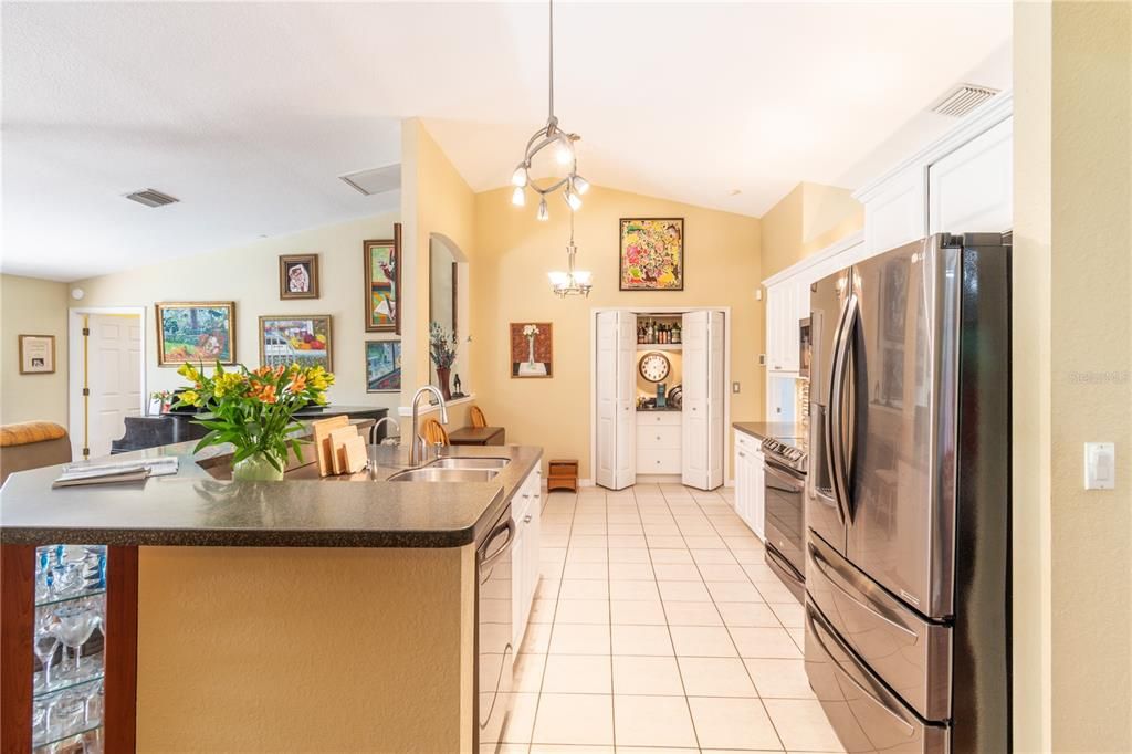For Sale: $500,000 (3 beds, 2 baths, 2040 Square Feet)