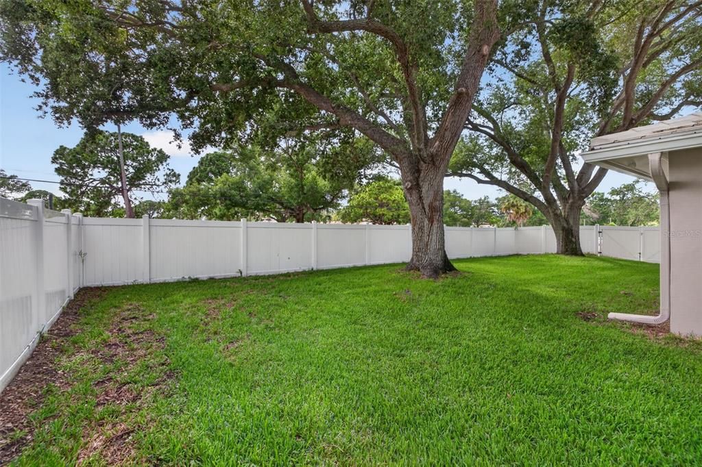 For Sale: $1,198,000 (4 beds, 2 baths, 2853 Square Feet)