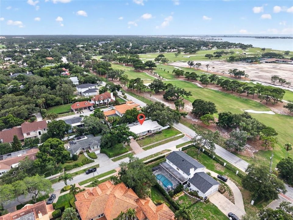 For Sale: $1,198,000 (4 beds, 2 baths, 2853 Square Feet)