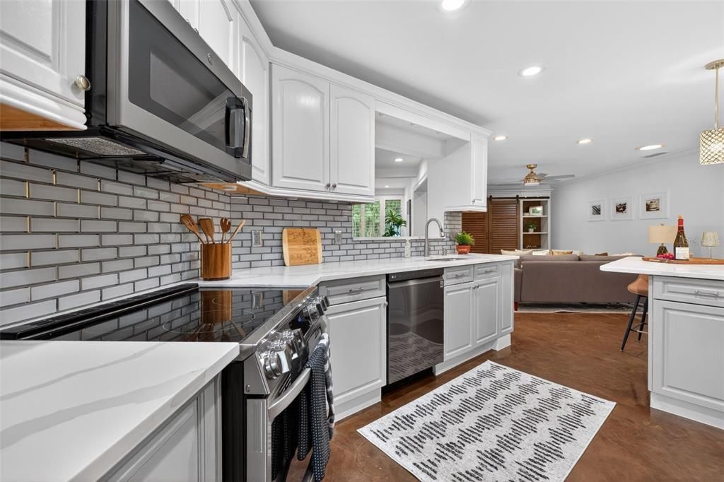 For Sale: $1,198,000 (4 beds, 2 baths, 2853 Square Feet)