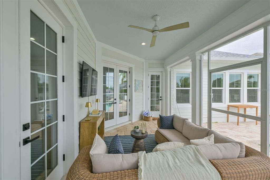 For Sale: $734,000 (3 beds, 2 baths, 2104 Square Feet)