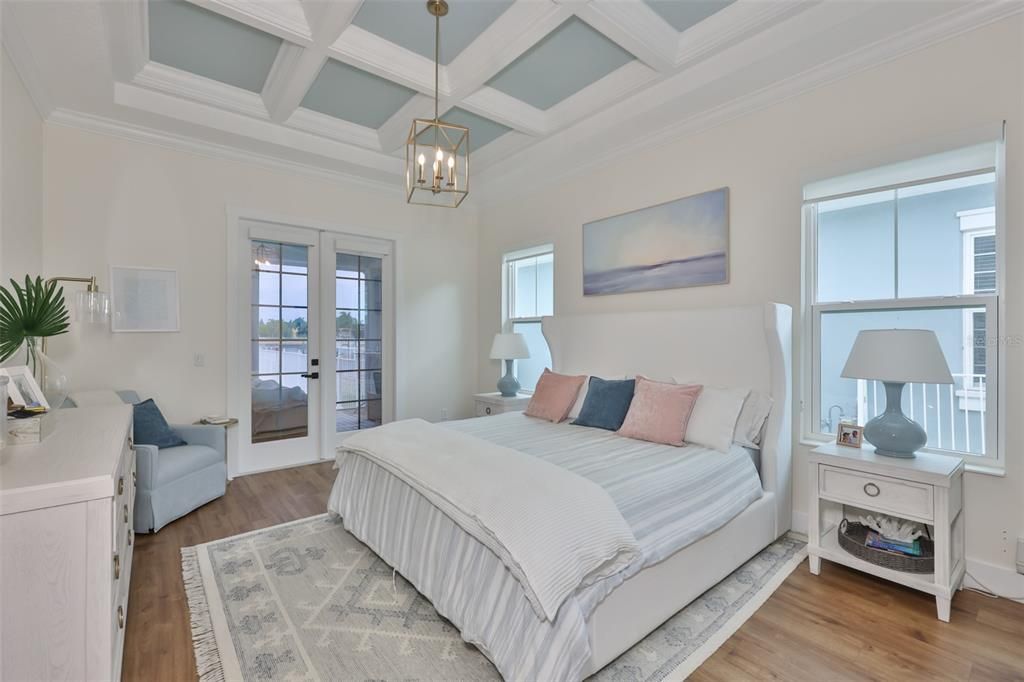 For Sale: $734,000 (3 beds, 2 baths, 2104 Square Feet)