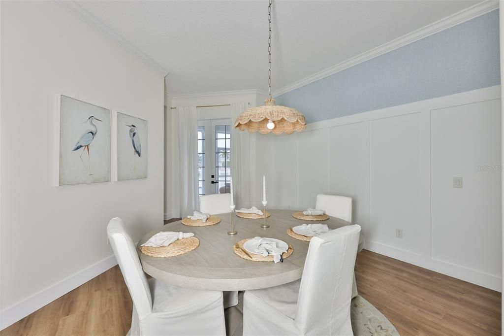 For Sale: $734,000 (3 beds, 2 baths, 2104 Square Feet)