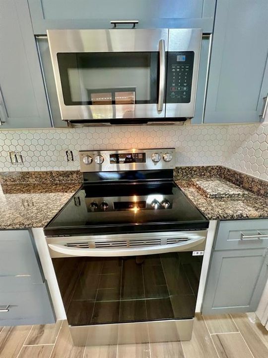 В аренду: $2,450 (3 спален, 2 ванн, 1132 Квадратных фут)