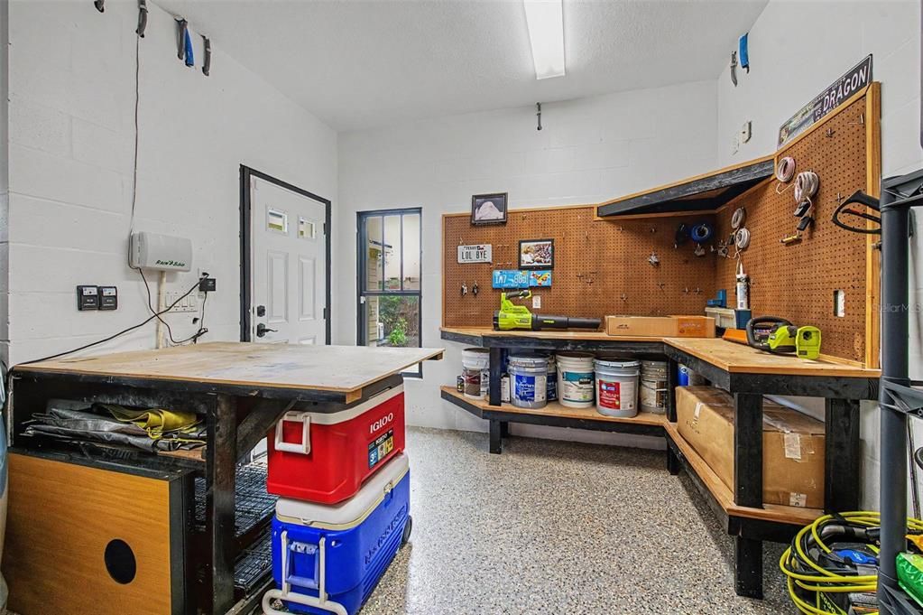En Venta: $959,000 (4 camas, 3 baños, 2293 Pies cuadrados)