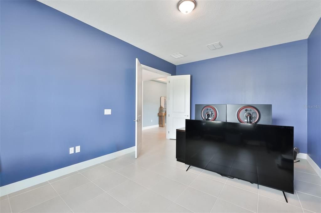 For Sale: $849,000 (4 beds, 4 baths, 4288 Square Feet)