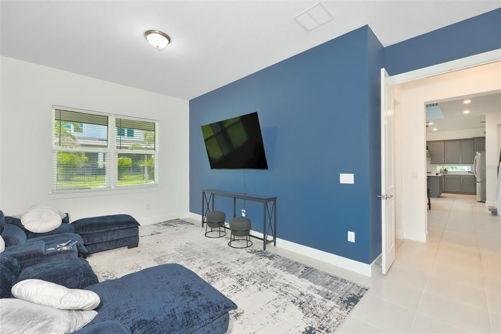 For Sale: $849,000 (4 beds, 4 baths, 4288 Square Feet)