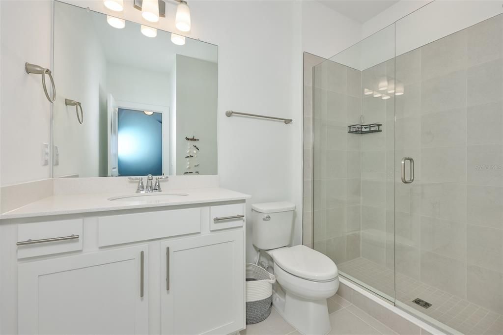 For Sale: $849,000 (4 beds, 4 baths, 4288 Square Feet)