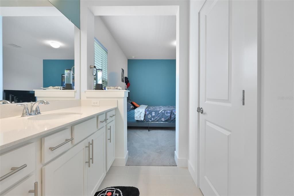 For Sale: $849,000 (4 beds, 4 baths, 4288 Square Feet)