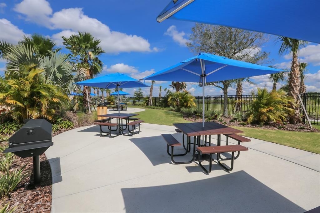For Sale: $849,000 (4 beds, 4 baths, 4288 Square Feet)