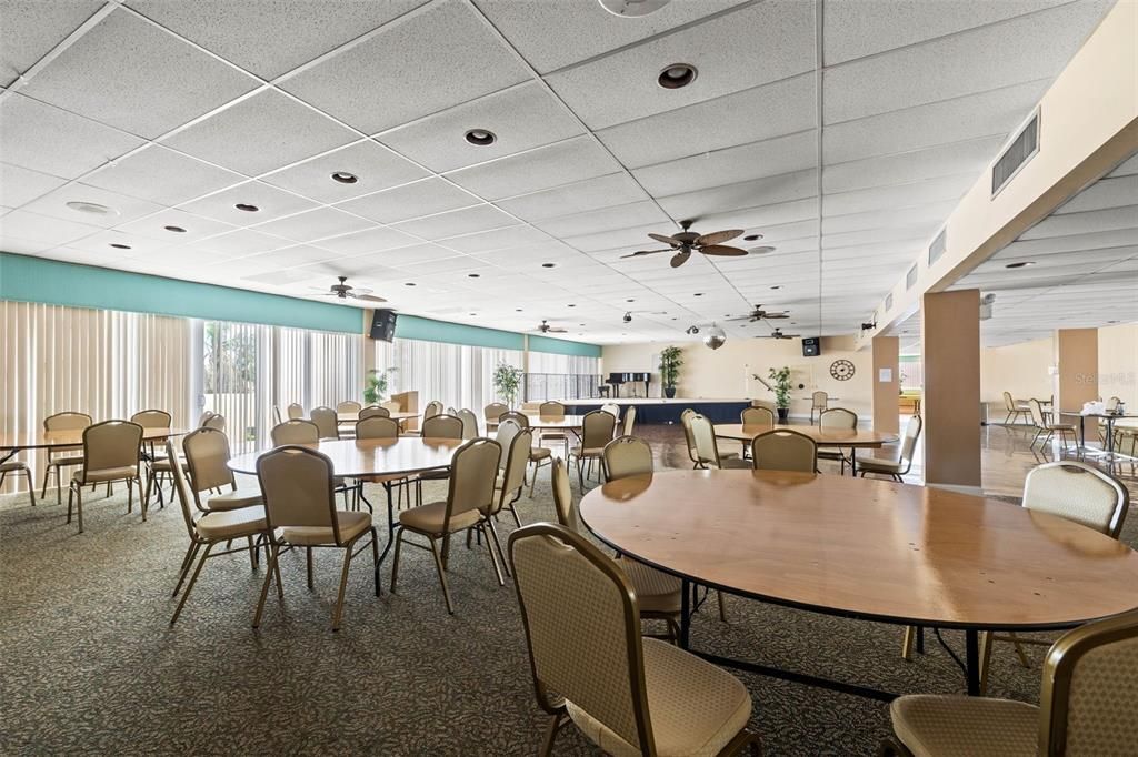 For Rent: $2,000 (2 beds, 2 baths, 1115 Square Feet)