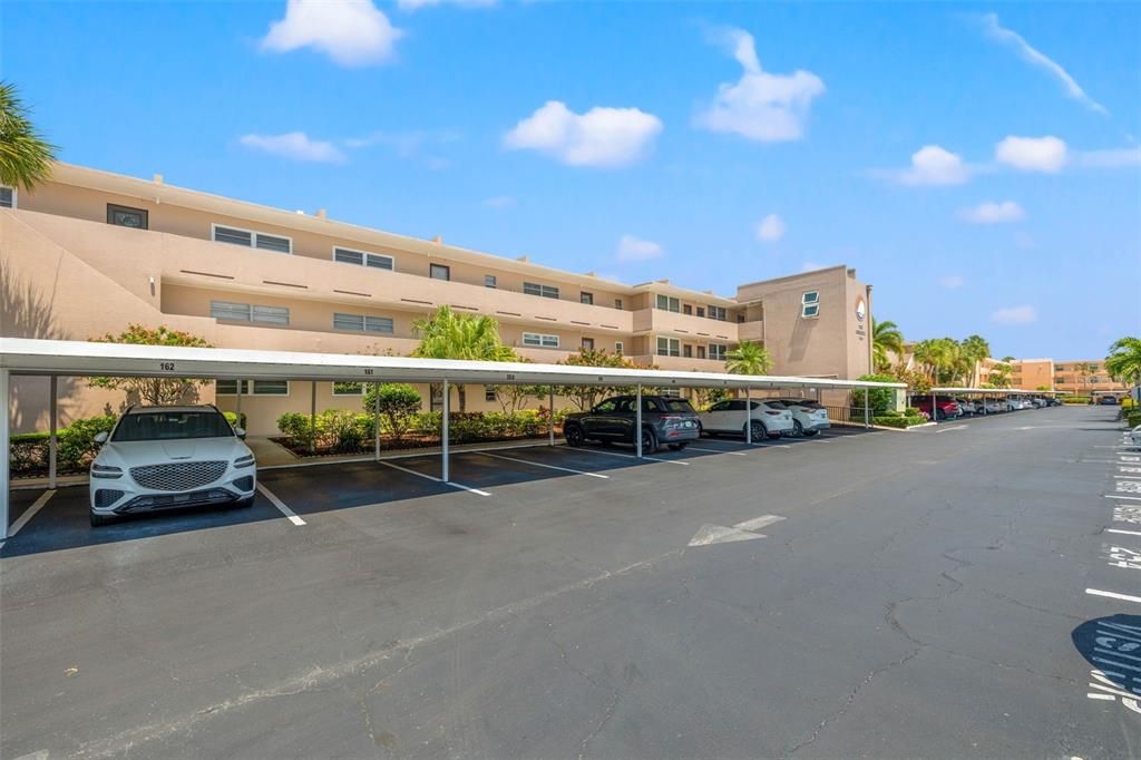 For Rent: $2,000 (2 beds, 2 baths, 1115 Square Feet)