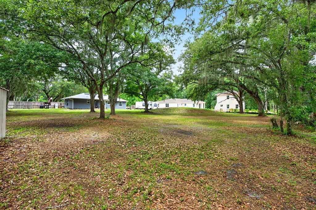 Active With Contract: $430,000 (3 beds, 2 baths, 1245 Square Feet)