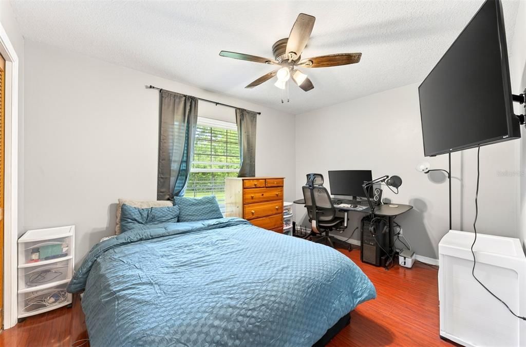 Active With Contract: $430,000 (3 beds, 2 baths, 1245 Square Feet)